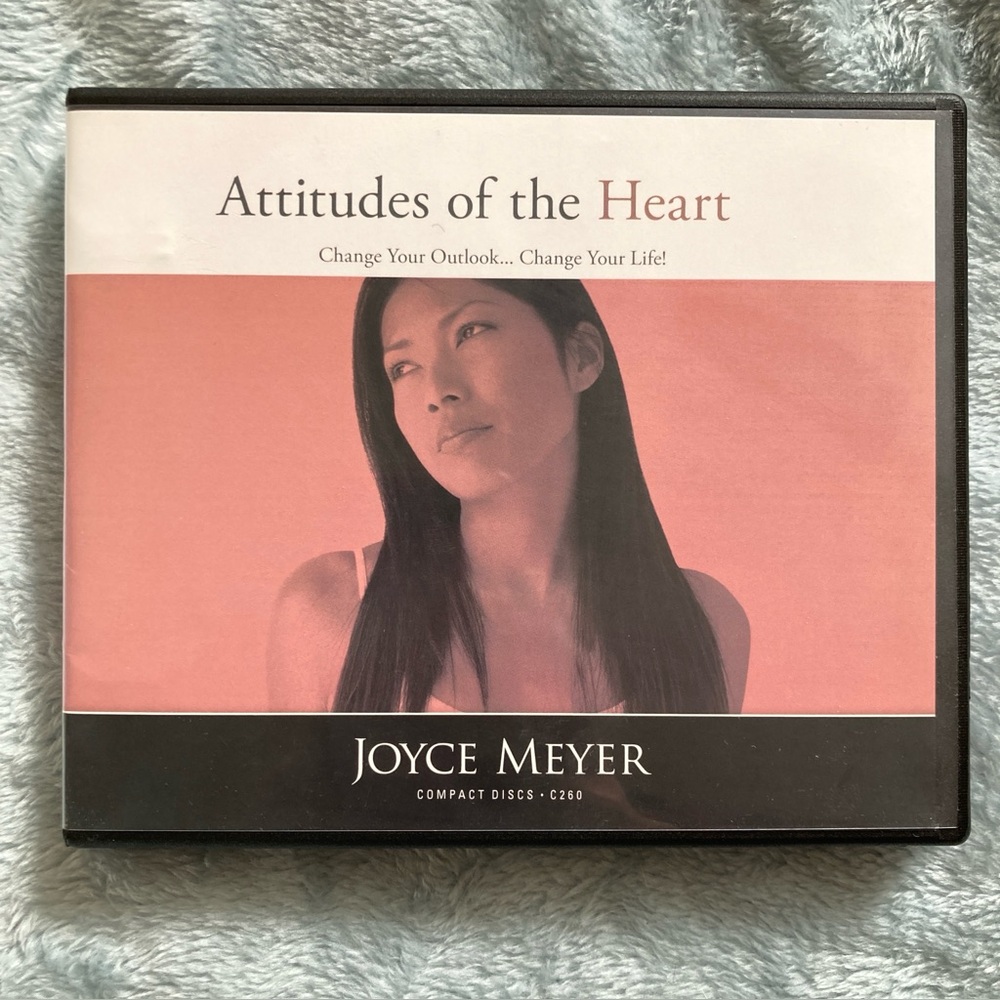 Like New Joyce Meyer 6 CD Teaching Series: Attitudes of the Heart